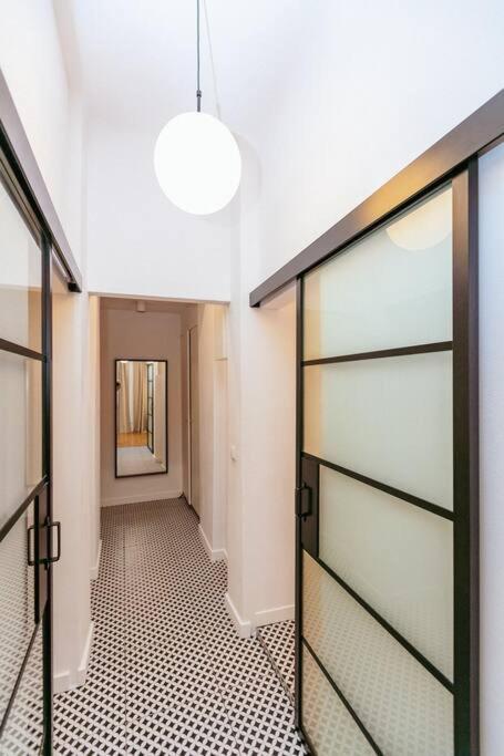 ורשה Charming Apartment Next To The Old Town! מראה חיצוני תמונה