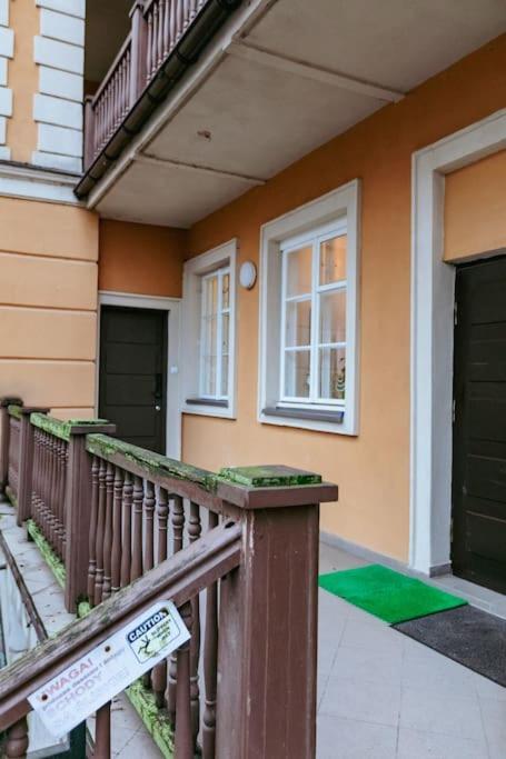ורשה Charming Apartment Next To The Old Town! מראה חיצוני תמונה