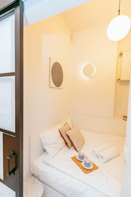 ורשה Charming Apartment Next To The Old Town! מראה חיצוני תמונה